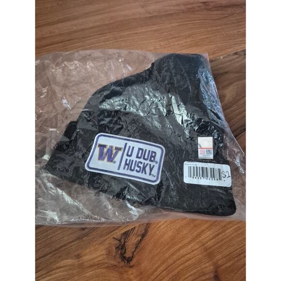 ZHATS Standard NCAA Officially Licensed Pom Beanie Patch Defer Black One Size S1 - Picture 3 of 3